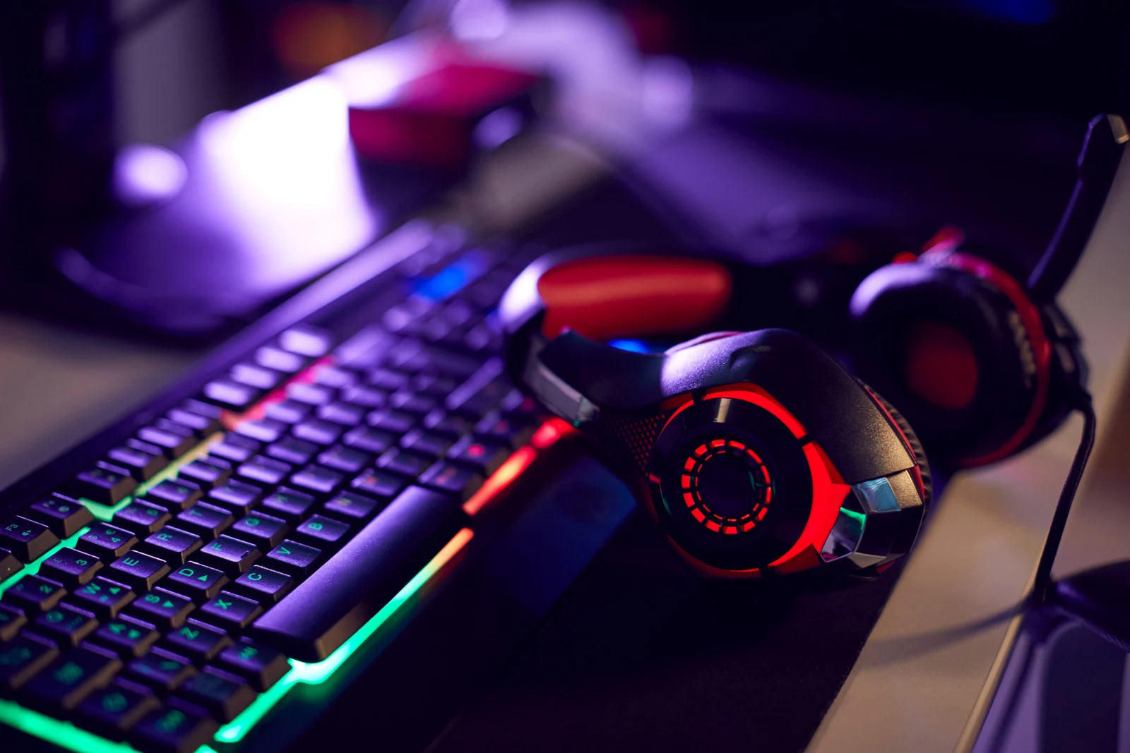 Best Gaming Headsets For Under 100 In 2023 Best Gaming Reviews
