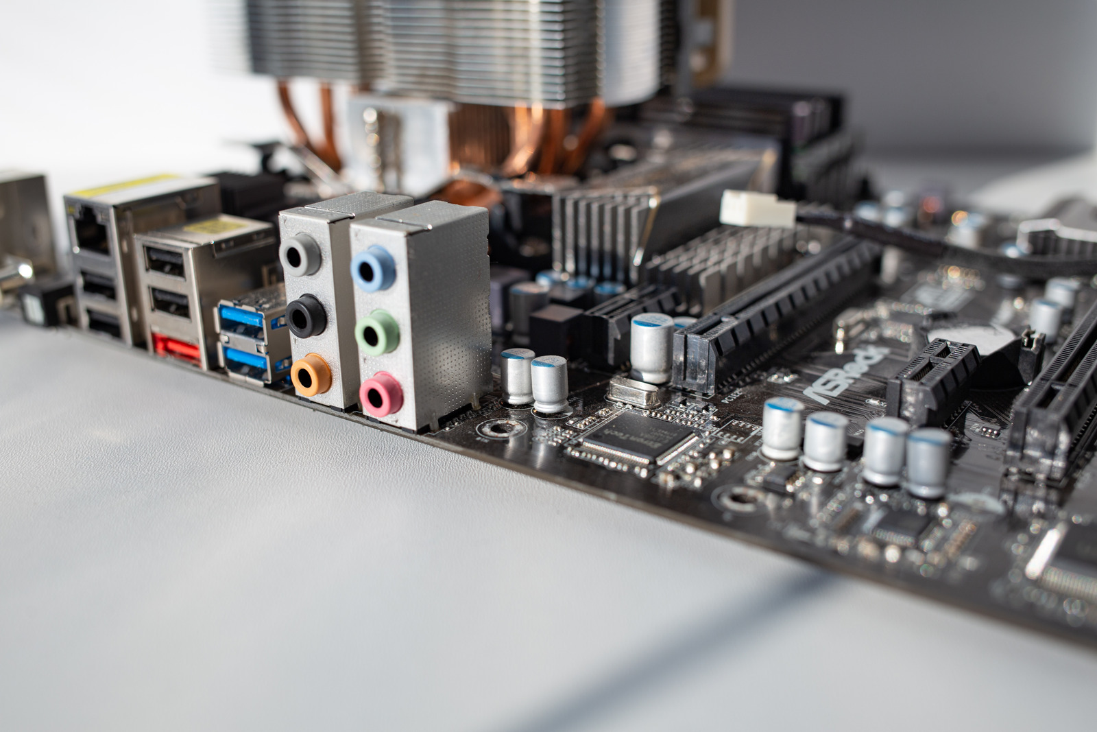 Best Motherboards for Ryzen 7 3700X in 2022 Best Gaming Reviews