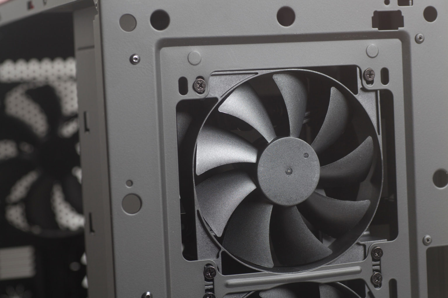 Best Quiet PC Cases For Silent PC Builds in 2023 Best Gaming Reviews