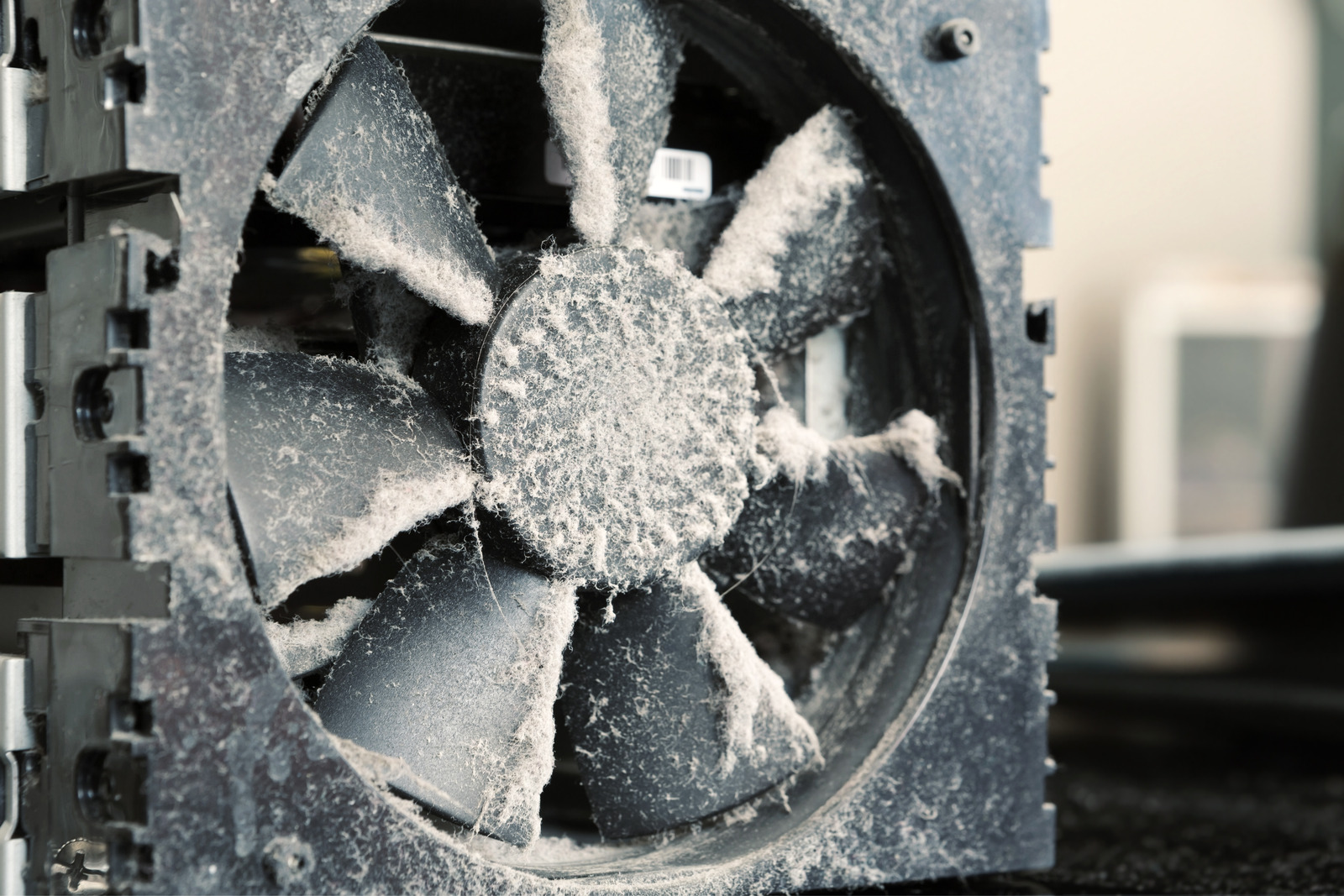 PC Fan Making Rattling Noises (Causes, Fixes) Best Gaming Reviews